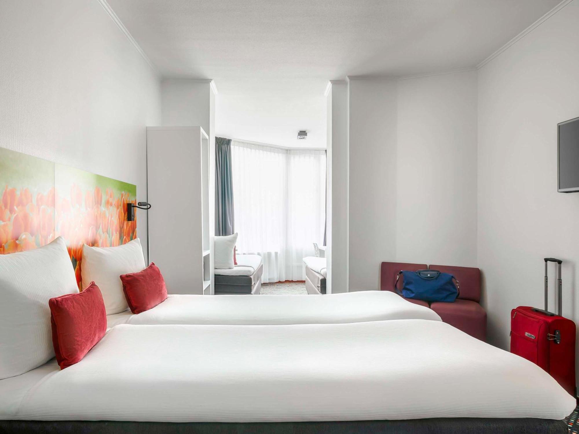 Ibis Styles Amsterdam City Bagian luar foto
