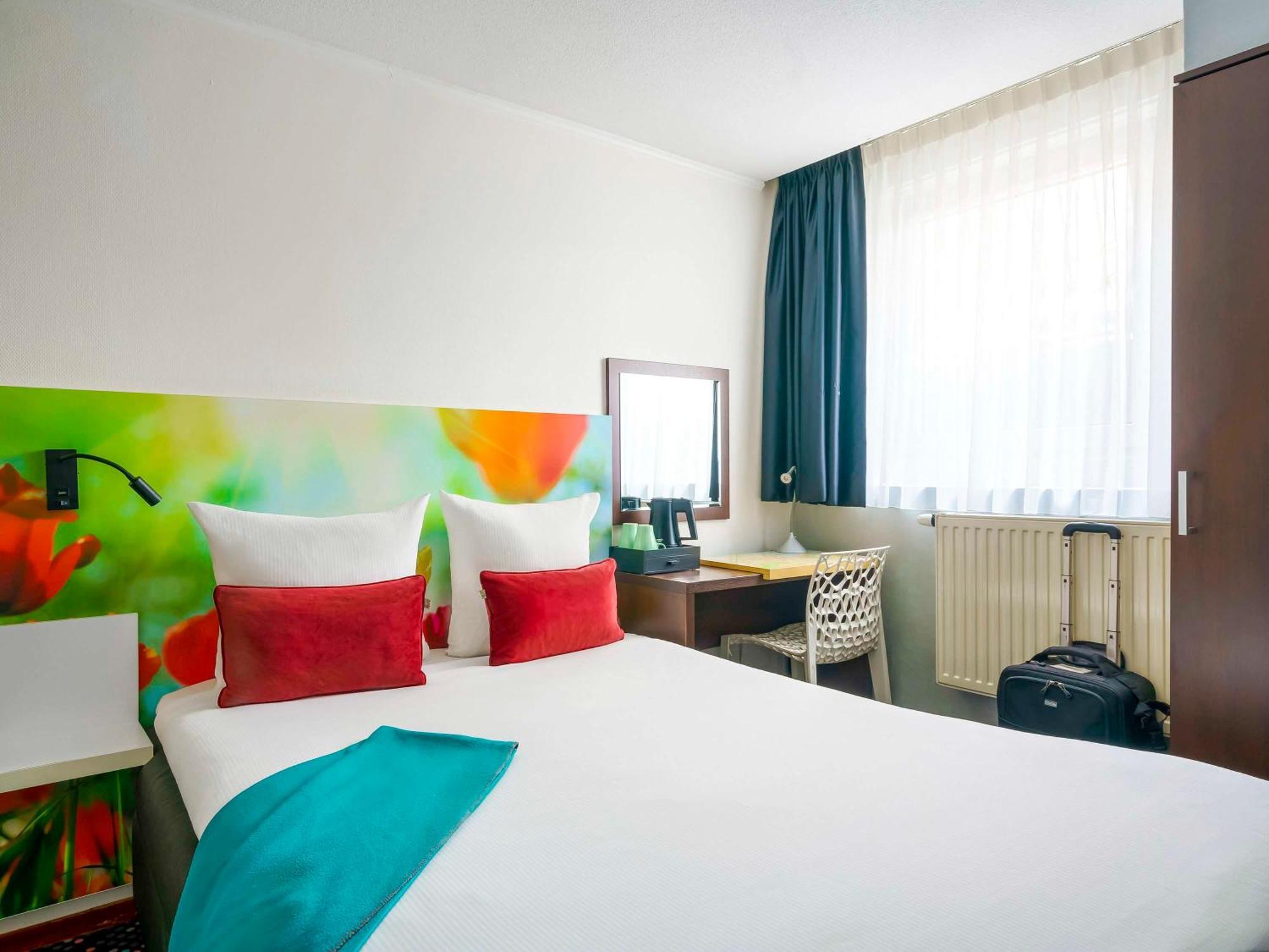 Ibis Styles Amsterdam City Bagian luar foto