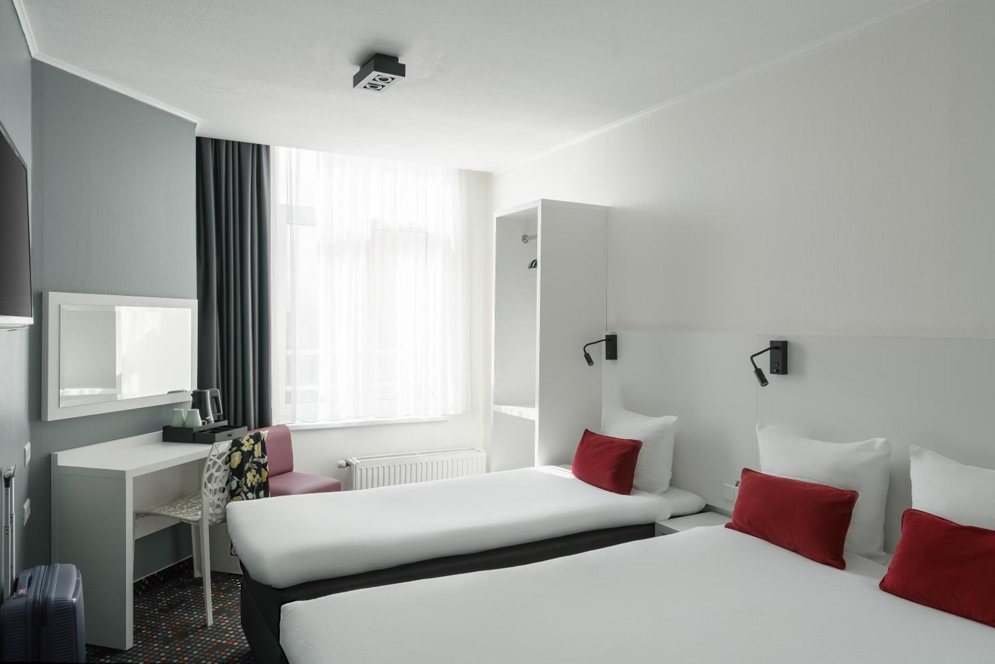 Ibis Styles Amsterdam City Bagian luar foto